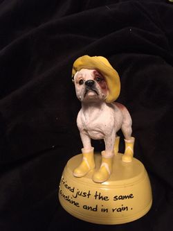 ZEN GUMBOOT DOG BOXER MUSICAL SCULPTURE 15085