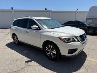 2017 Nissan Pathfinder