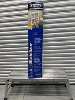 Werner ladder stabilizer bar and Werner folding work platform