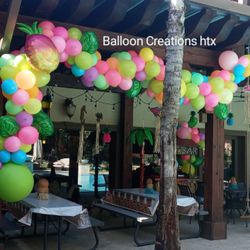 Tropical Balloon Garland 