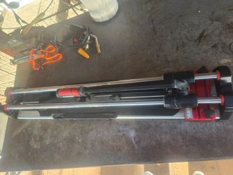 28" tile cutter