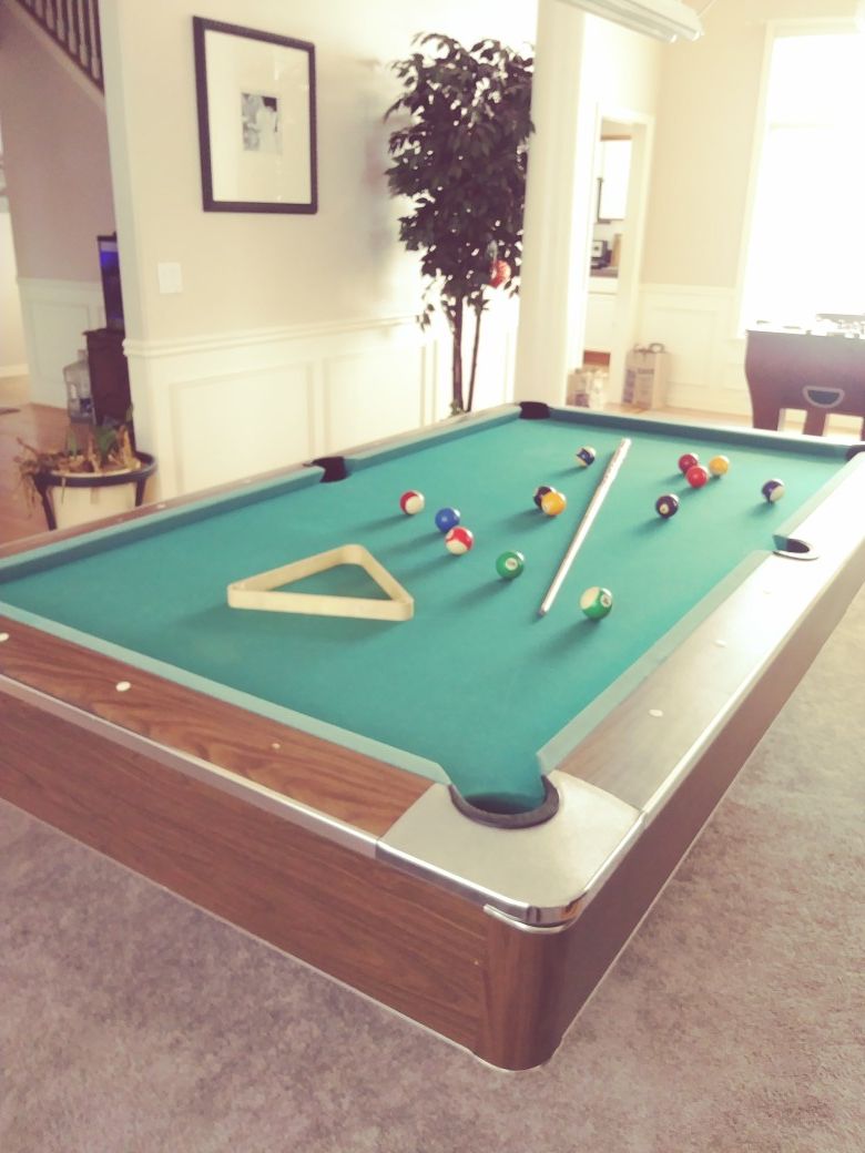 FREDERICK WILLYS POOL/PING PONG TABLE