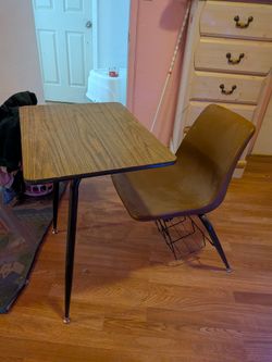 School Desk $10