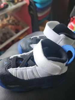 Toddler Jordan Shoes Size 5c