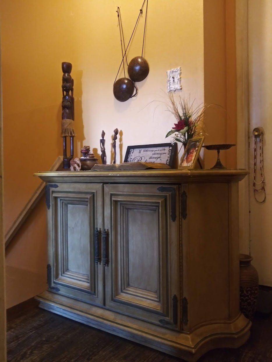 Chest with Shelf Inside