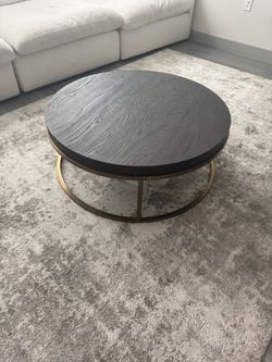 NICHOLAS OAK ROUND COFFEE TABLE Brown Oak/ Burnished Brass