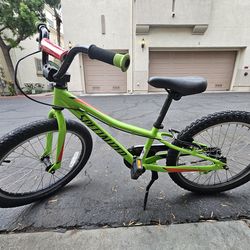 Specialized kids bike