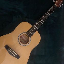 Estrella Acoustic Guitar + Guitar Bag 