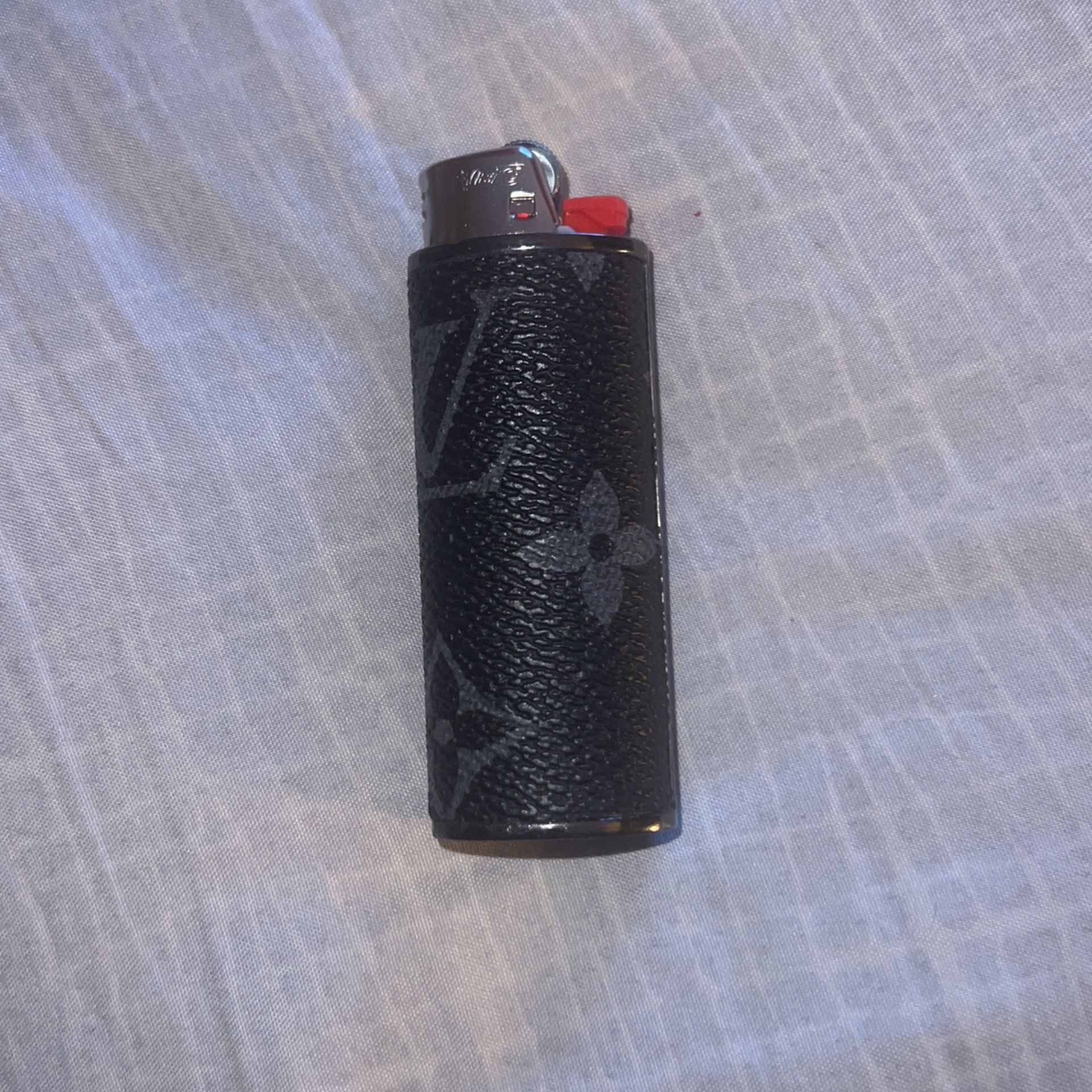 LV LIGHTER