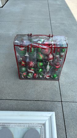 Christmas Ornament Set