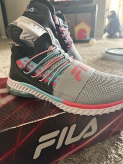 Fila Fantastiq 2 Girls size 2
