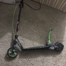 Pulse Kick n Go Nitrous Scooter