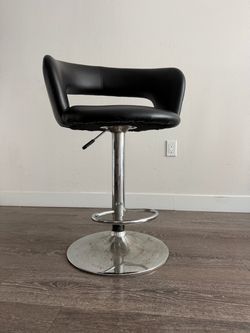 Black Adjustable Bar Stool – $25