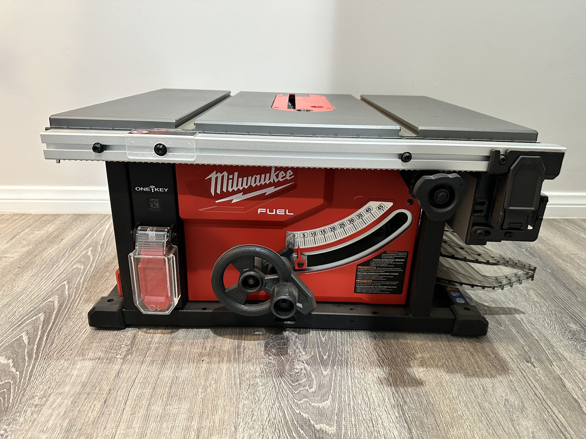 Milwaukee M18 Fuel Table Saw New Out Of Box $350 Pick Up Only