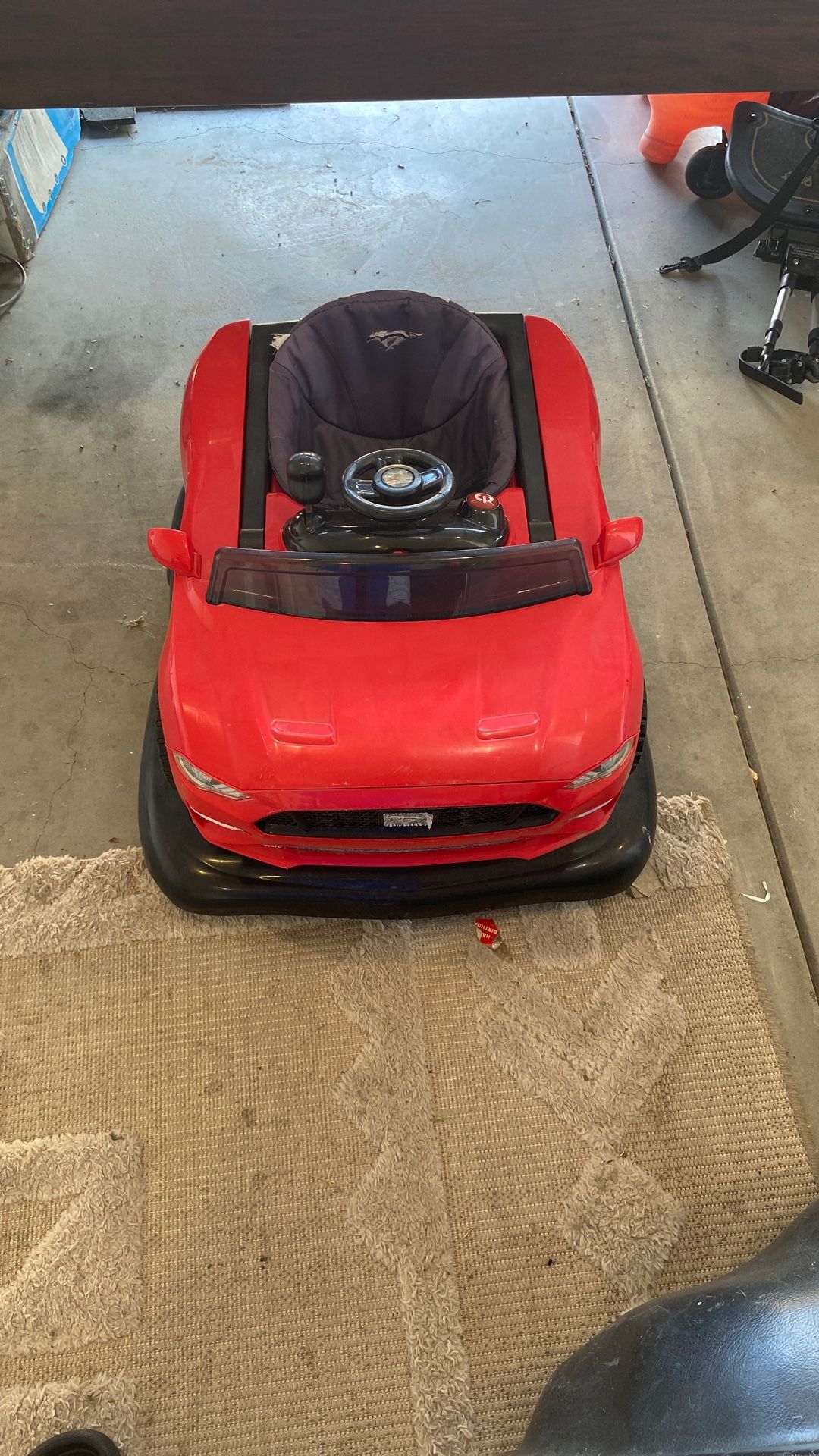 Baby Walker Mustang