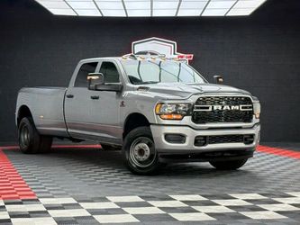 2024 Ram 3500 Crew Cab