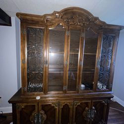 China Cabinet (Brown)