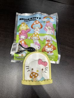 Hello Kitty Mushroom Figural Bag Clip