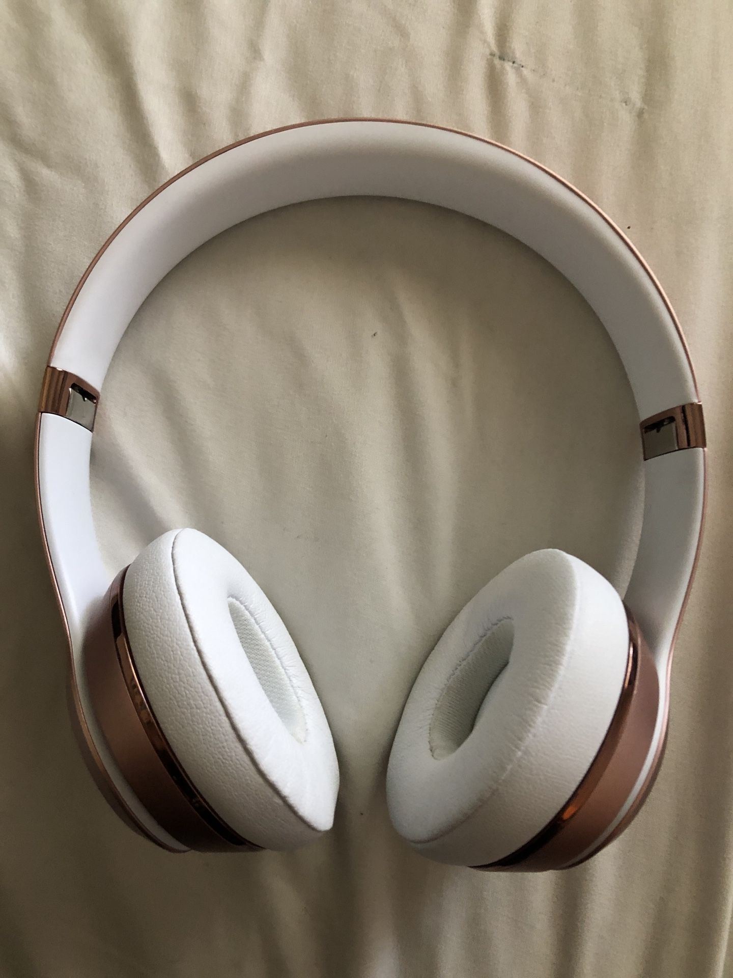 Beats solo 2