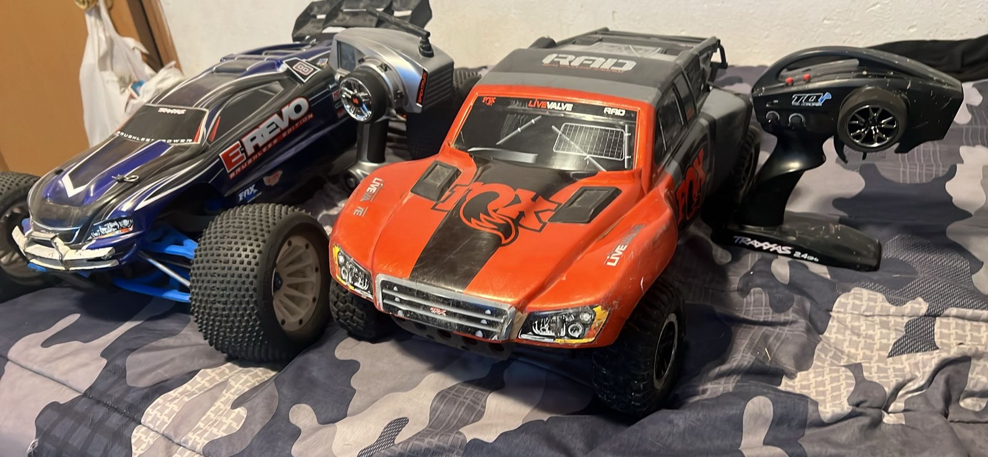 Traxxas E Revo & Traxxas Slash Vxl