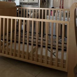 Crib & Mattress 