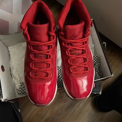 Jordan 11 Retro  “WIN LIKE 96” (2017)