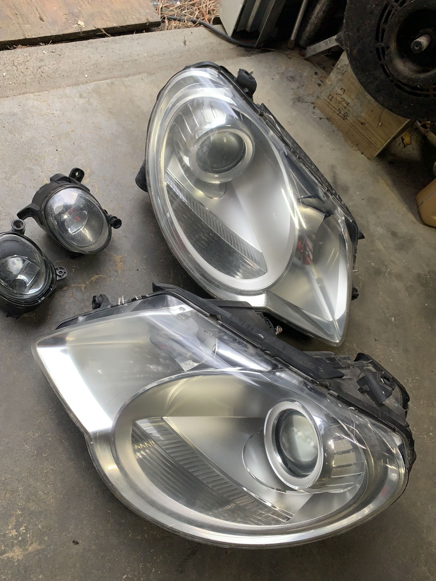 2011 Audi A6 and VW EOS Headlights And Fog Lights