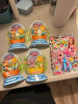 Littlest Pet Shop Springtime Fun 4-Pack + Unicorn Doll Set