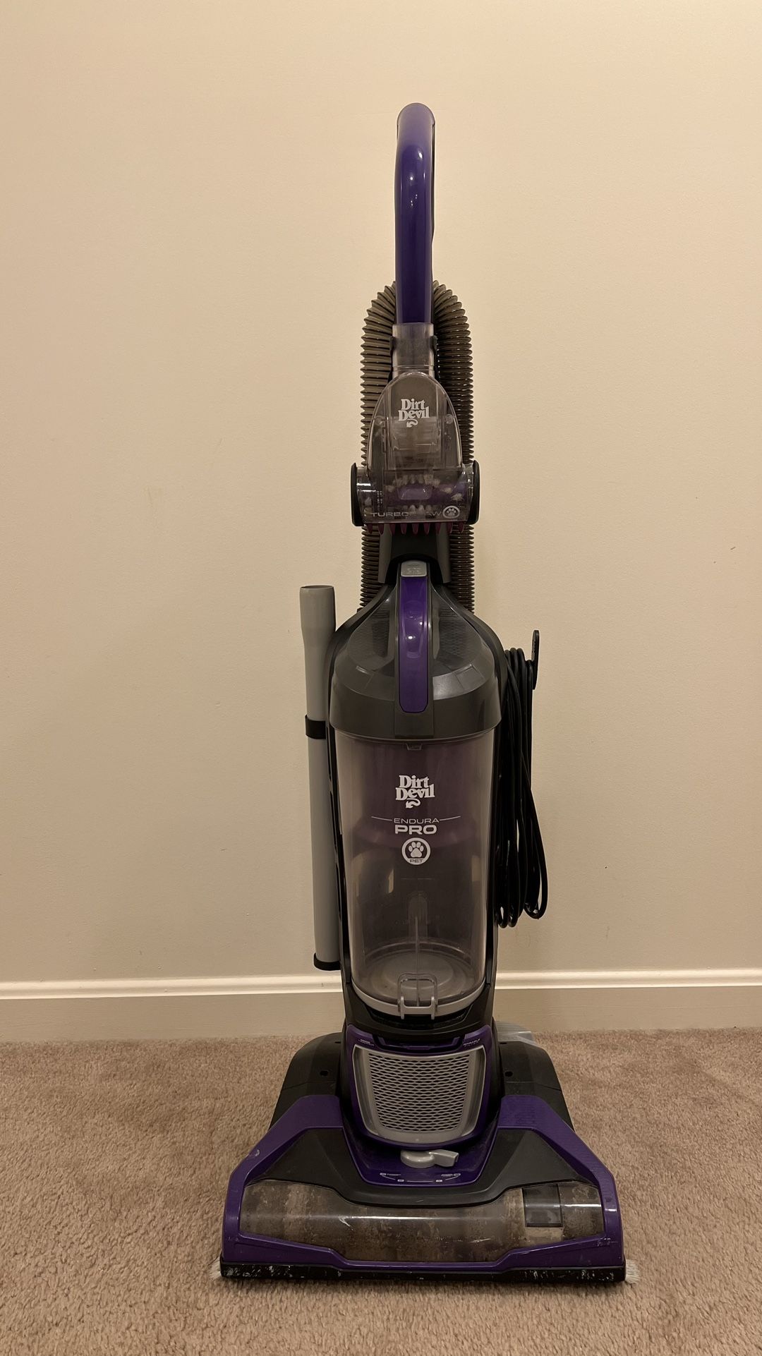 Dirt Devil Endura Pro Pet Upright Vacuum – Works Great!
