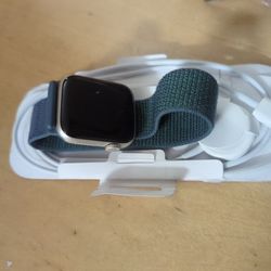 Apple Watch se 40mm