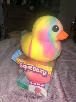 Squeeezy PEACH & YELLOW DUCK!