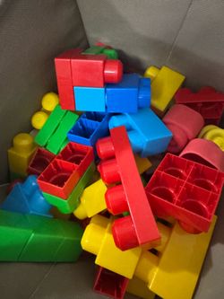 Different styles of building blocks