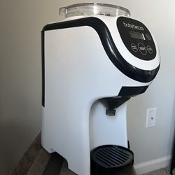 Baby Brezza Formula Pro Mini With Travel Bag