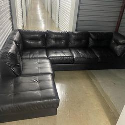 Free Delivery!!!! Black Leather Sectional
