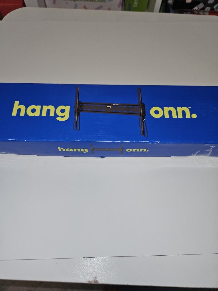 Tilting TV Wall Mount