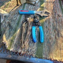 ChannelLock SWCB-8 ADJUSTABLE. 907 Ring On-off Placement Removal,  Locks 420,  Excellent Condition MESA 