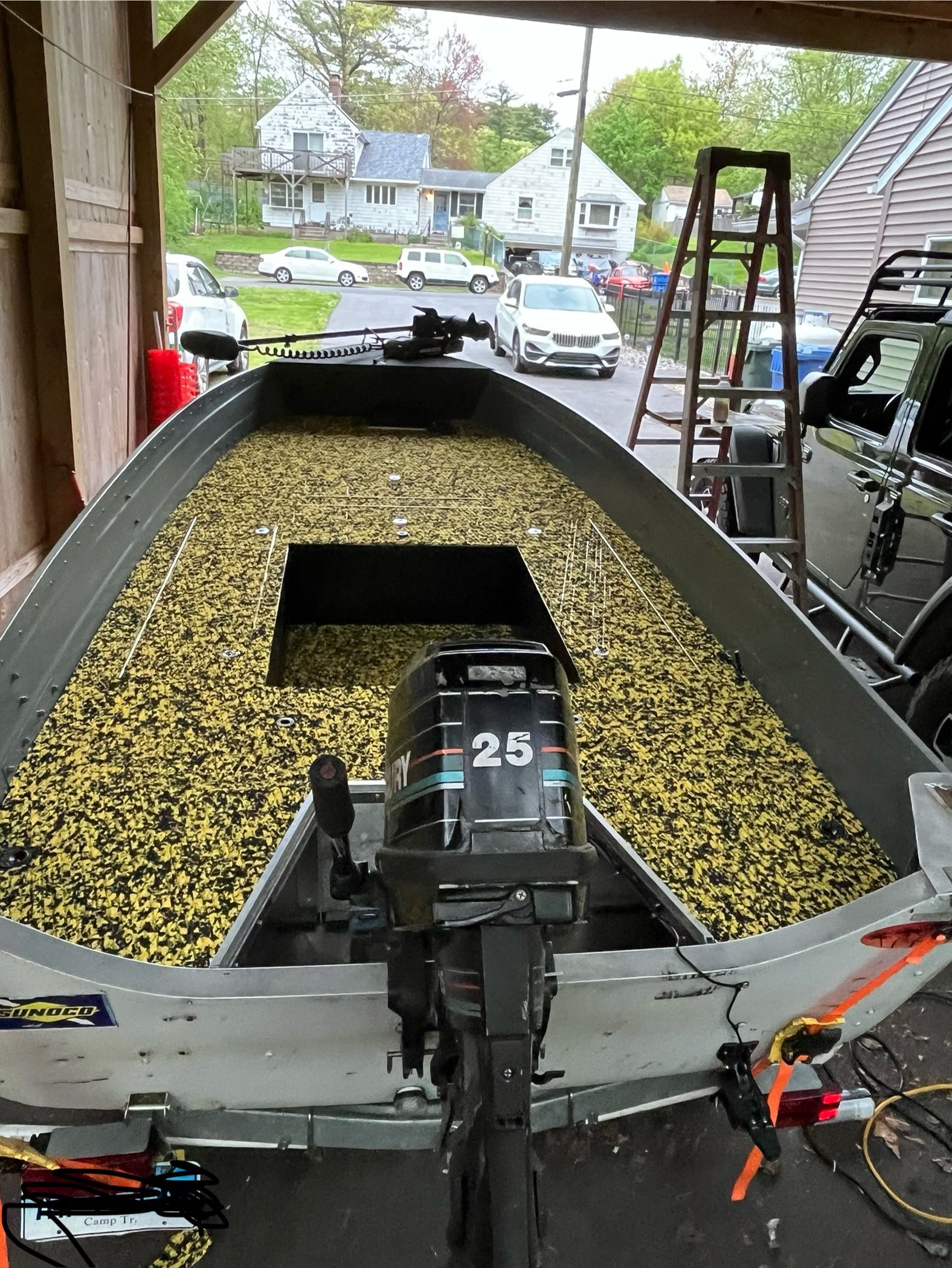 14’ Deep V Hull With 25hp 2stroke