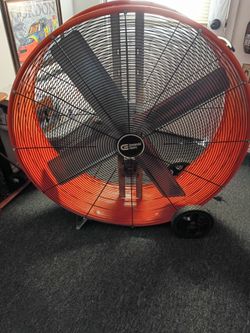 Ventmatic Maxx air 48 inch commercial fan