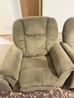 Recliner Chairs