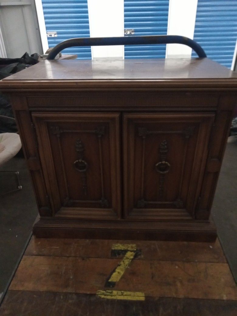 Furniture TV Stand Antic..