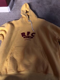 Men’s sweater