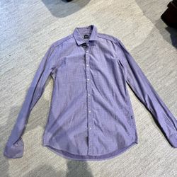 Hugo Boss dress shirt, size medium slim fit Purple