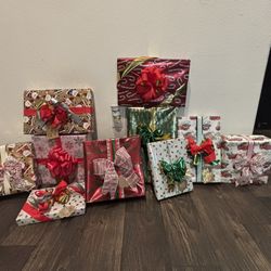 Gift Boxes 