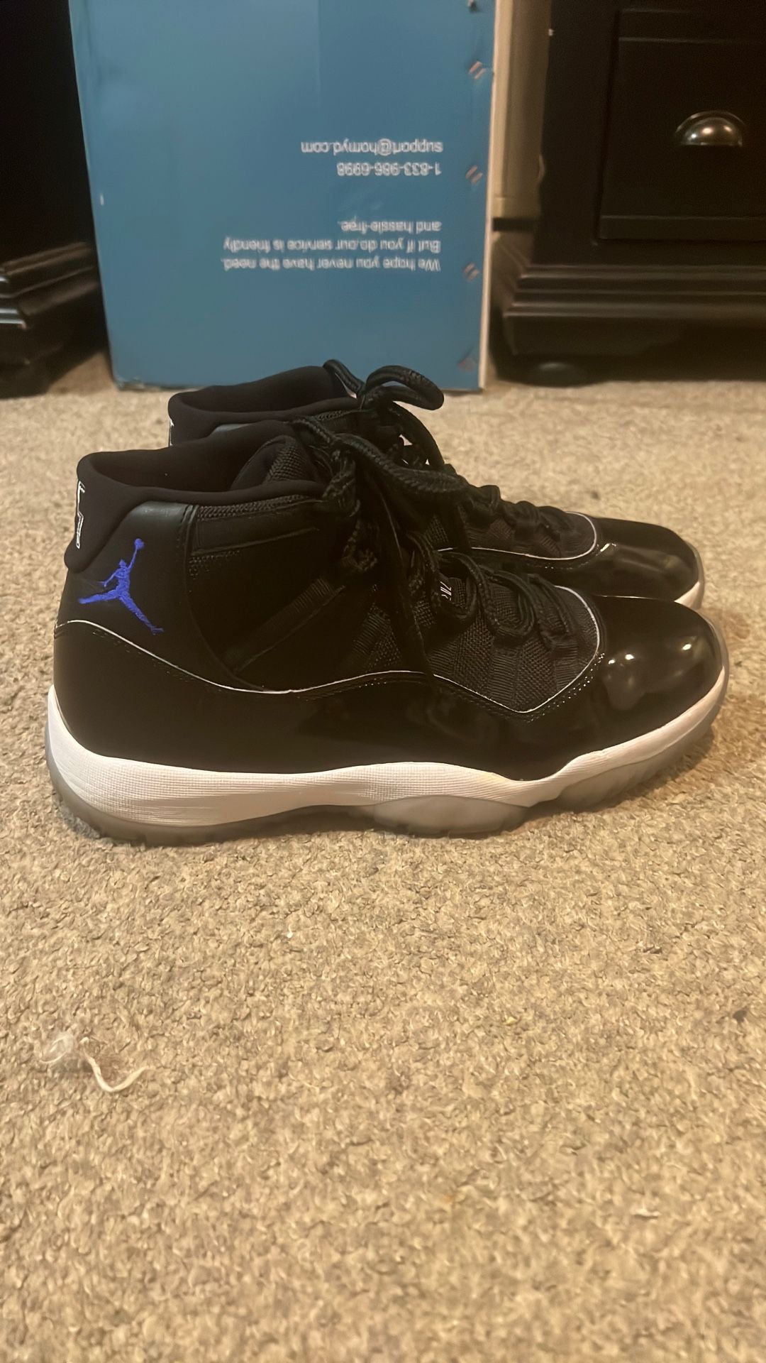 Jordan 11 Space Jam Retro 