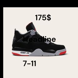Air Jordan 4 Retro Bred Sneakers