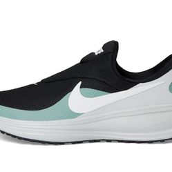 Nike Men’s  Sneakers & Athletic Shoes Nike Revolution 8 EasyOn Size 9.5