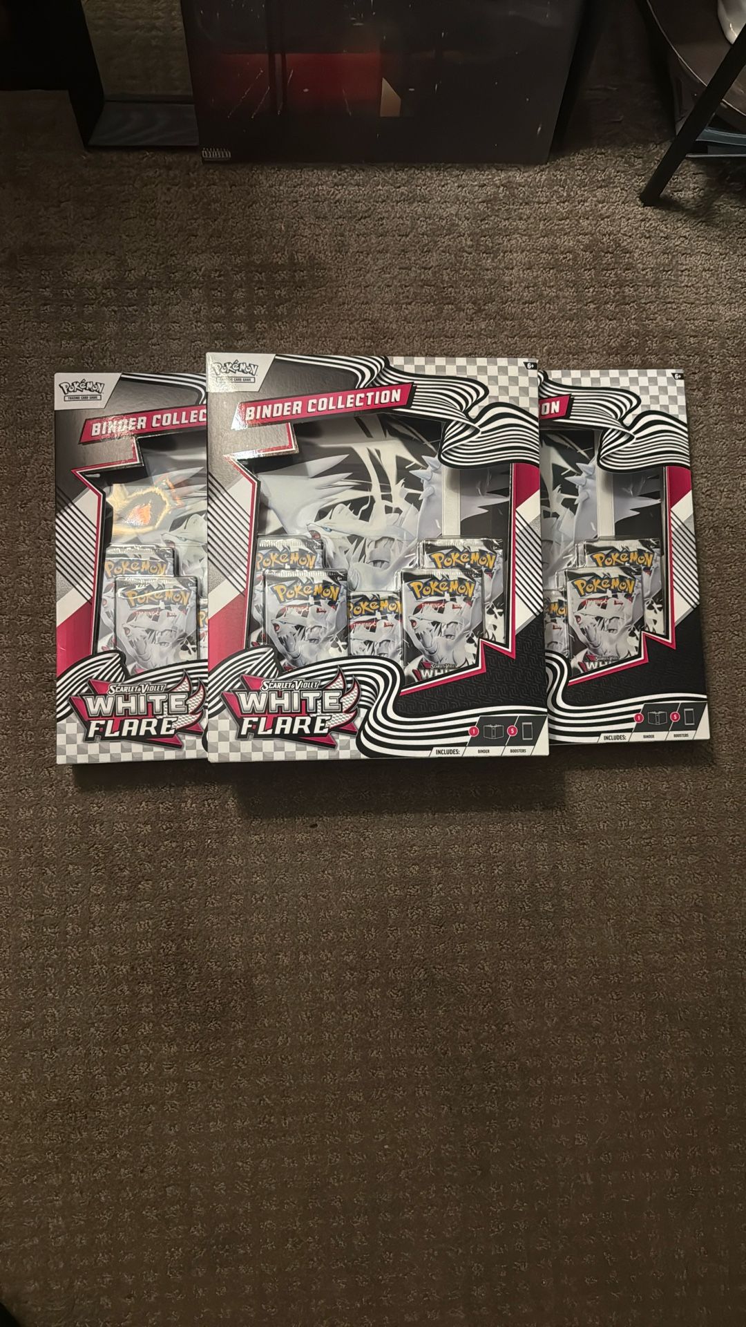 Pokemon White Flare Binder Collection 