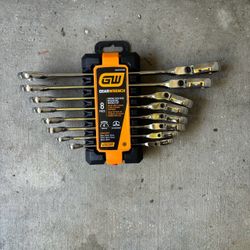 GearWrench 8 Piece Metric Flex Head Ratcheting Wrench Set