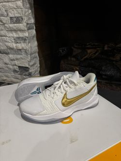 BRAND NEW KOBE 5 PROTRO UNDEFEATED