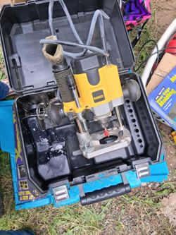Dewalt router